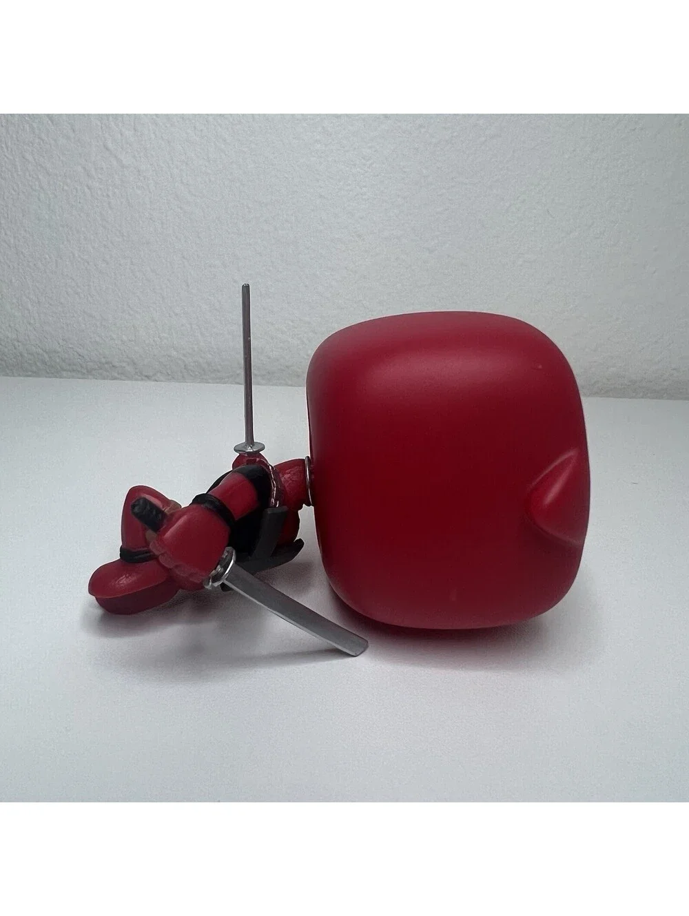 Funko Deadpool Marvel Vinyl Bobblehead Figure Red Black White Comics